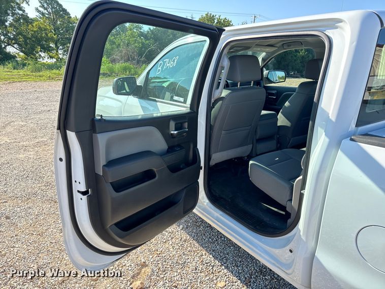 image for item OF9934 2017 Chevrolet  Silverado 1500 Crew Cab pickup truck