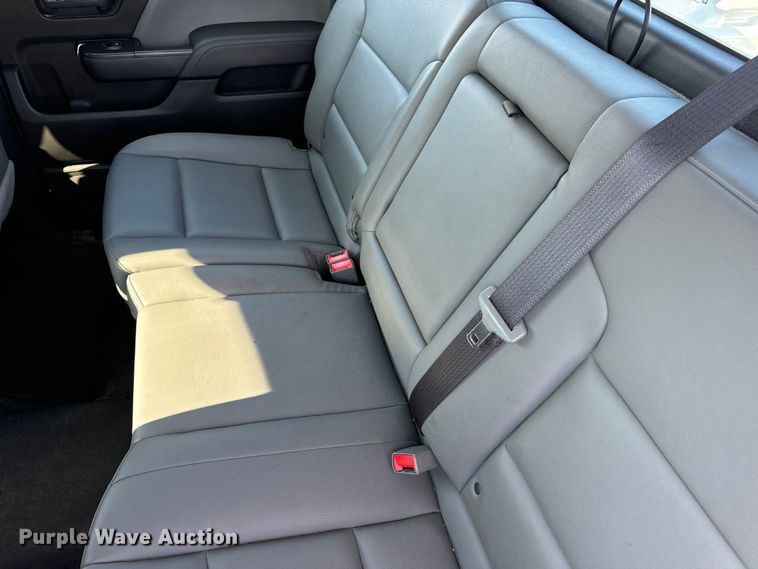 image for item OF9934 2017 Chevrolet  Silverado 1500 Crew Cab pickup truck