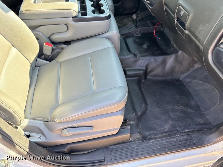 image for item OF9934 2017 Chevrolet  Silverado 1500 Crew Cab pickup truck