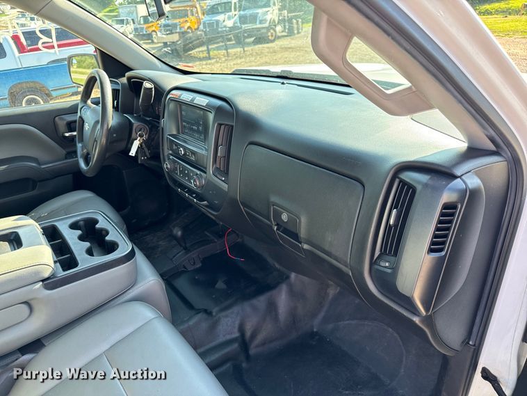 image for item OF9934 2017 Chevrolet  Silverado 1500 Crew Cab pickup truck