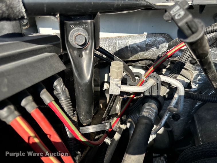 image for item OF9934 2017 Chevrolet  Silverado 1500 Crew Cab pickup truck