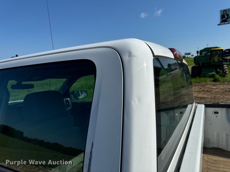 image for item OF9935 2015 Chevrolet  Silverado 1500 Crew Cab pickup truck