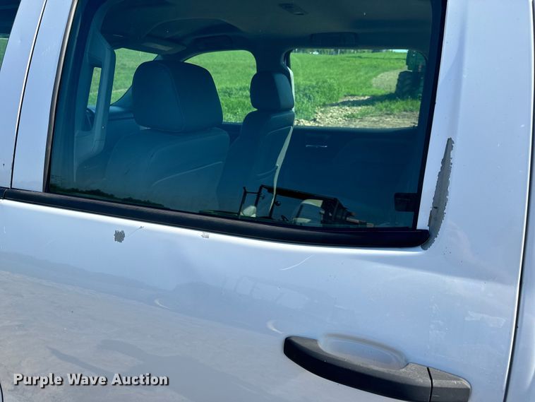 image for item OF9935 2015 Chevrolet  Silverado 1500 Crew Cab pickup truck