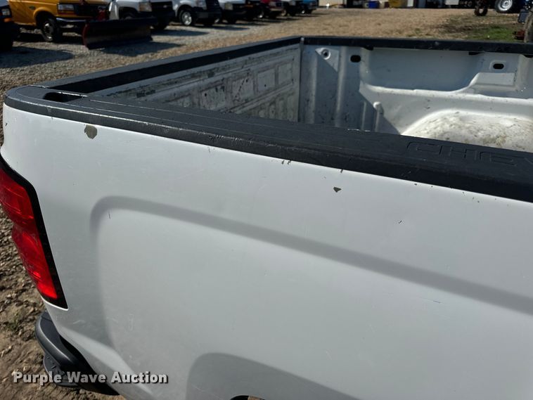 image for item OF9935 2015 Chevrolet  Silverado 1500 Crew Cab pickup truck