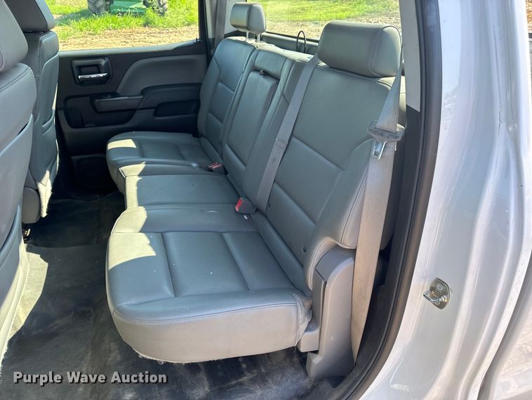 image for item OF9935 2015 Chevrolet  Silverado 1500 Crew Cab pickup truck