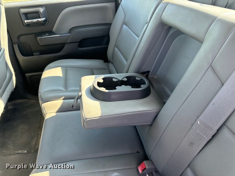 image for item OF9935 2015 Chevrolet  Silverado 1500 Crew Cab pickup truck