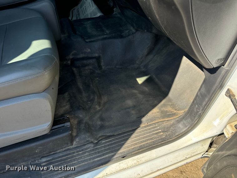 image for item OF9935 2015 Chevrolet  Silverado 1500 Crew Cab pickup truck