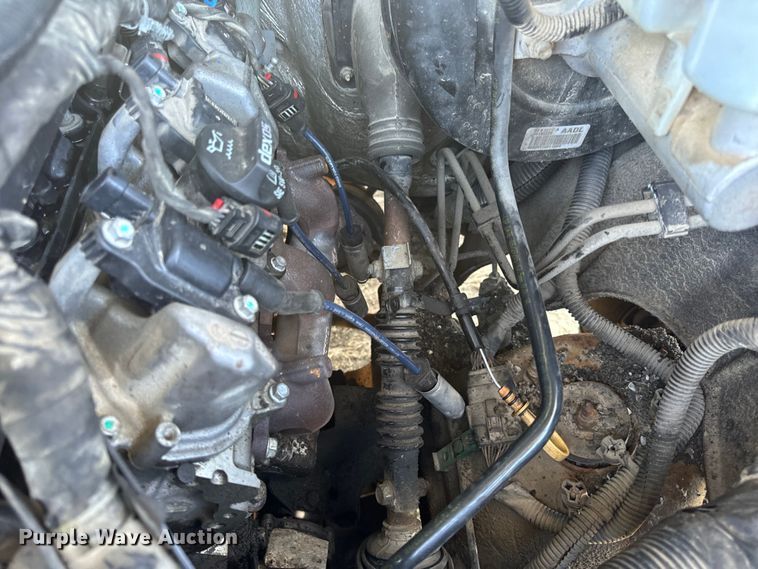 image for item OF9935 2015 Chevrolet  Silverado 1500 Crew Cab pickup truck