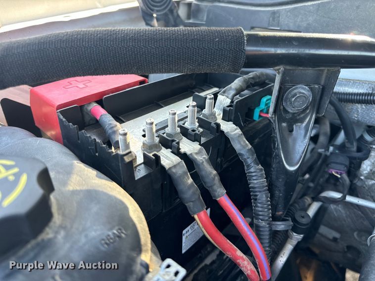 image for item OF9935 2015 Chevrolet  Silverado 1500 Crew Cab pickup truck