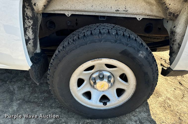 image for item OF9935 2015 Chevrolet  Silverado 1500 Crew Cab pickup truck