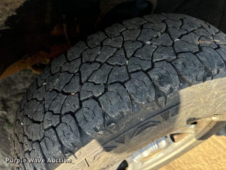 image for item OF9935 2015 Chevrolet  Silverado 1500 Crew Cab pickup truck