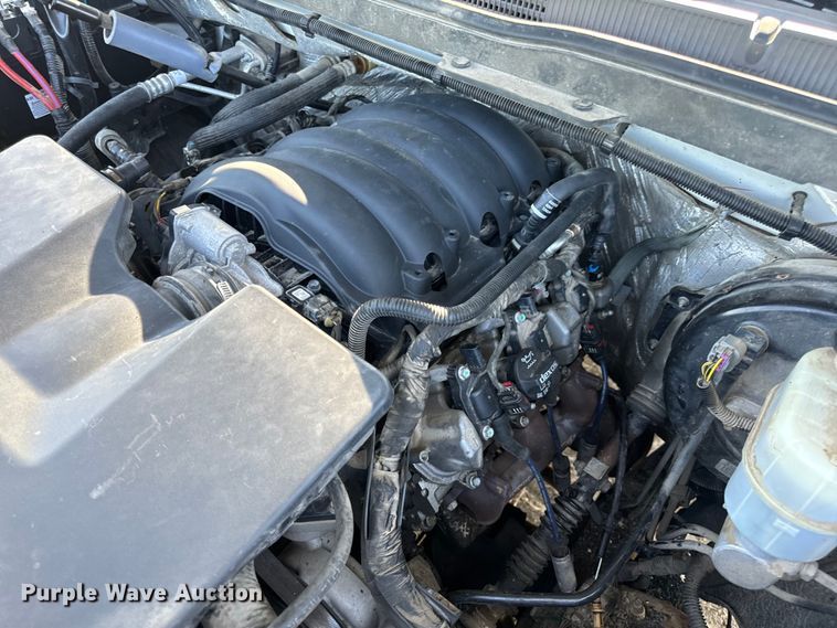 image for item OF9935 2015 Chevrolet  Silverado 1500 Crew Cab pickup truck