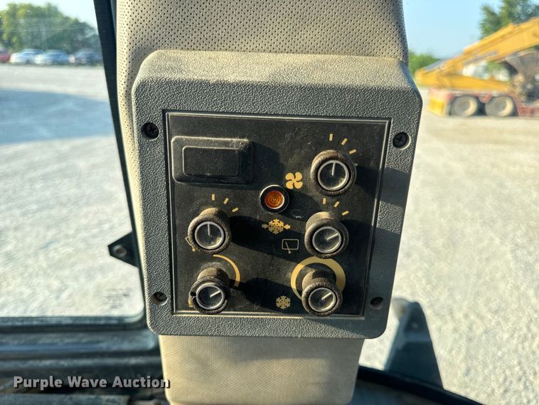 image for item OF9951 1997 Case 590 Super L backhoe