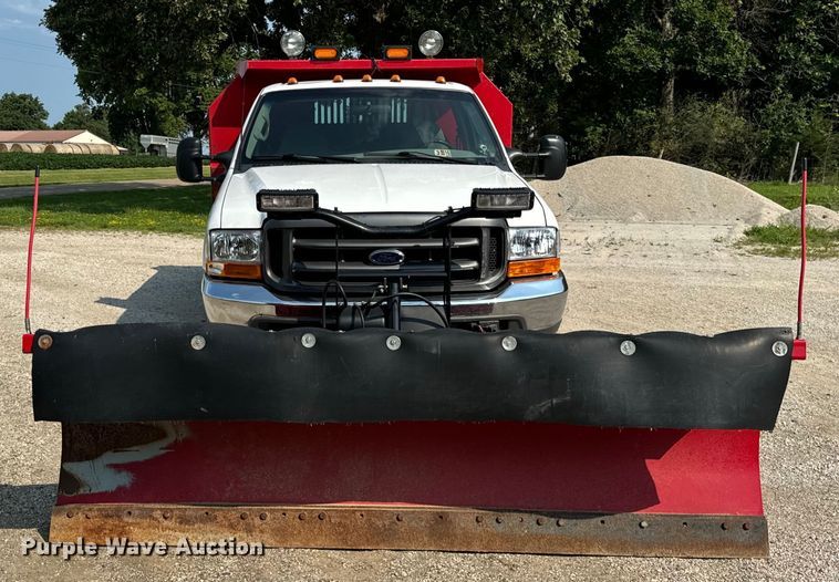 image for item OG9610 1999 Ford  F450 Super Duty XL dump truck