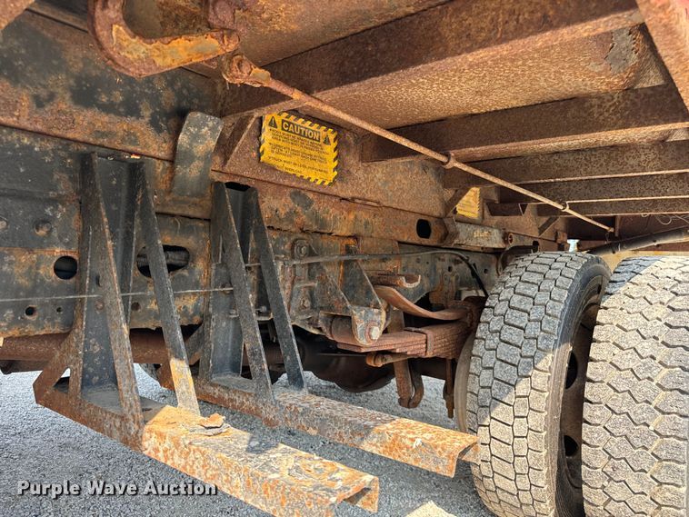 image for item OG9610 1999 Ford  F450 Super Duty XL dump truck