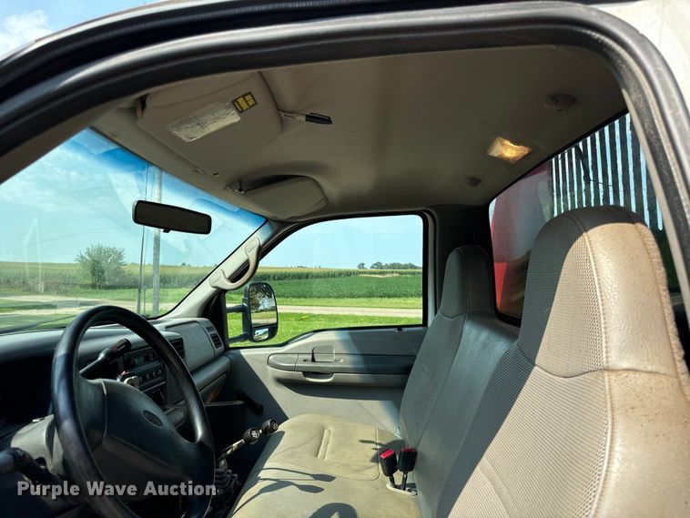 image for item OG9610 1999 Ford  F450 Super Duty XL dump truck