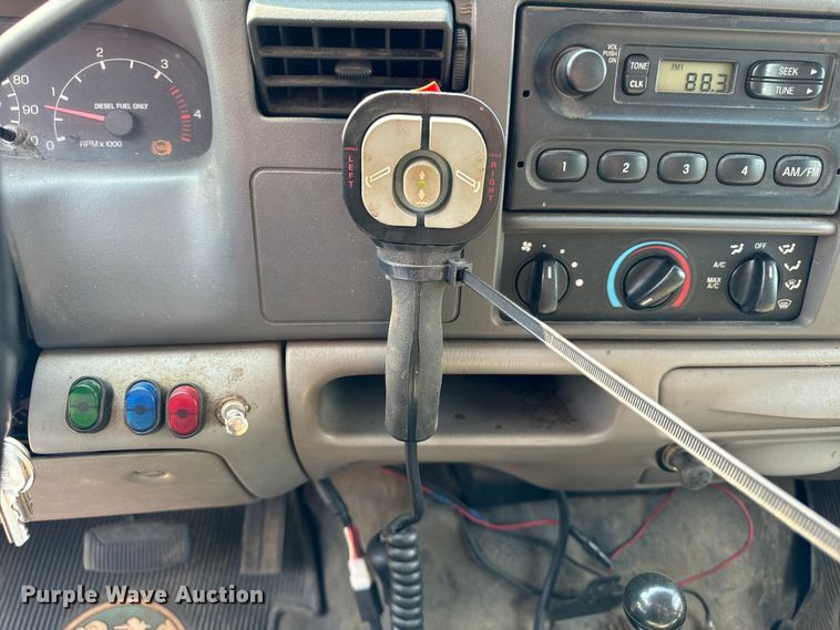 image for item OG9610 1999 Ford  F450 Super Duty XL dump truck