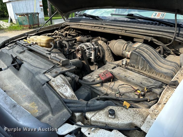 image for item OG9610 1999 Ford  F450 Super Duty XL dump truck