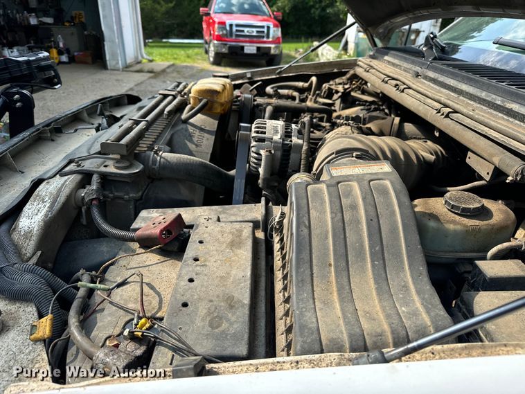 image for item OG9610 1999 Ford  F450 Super Duty XL dump truck