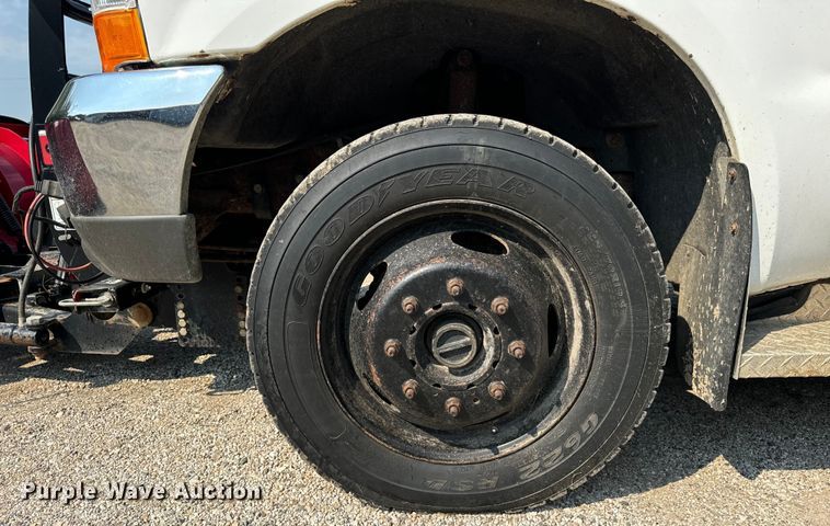 image for item OG9610 1999 Ford  F450 Super Duty XL dump truck