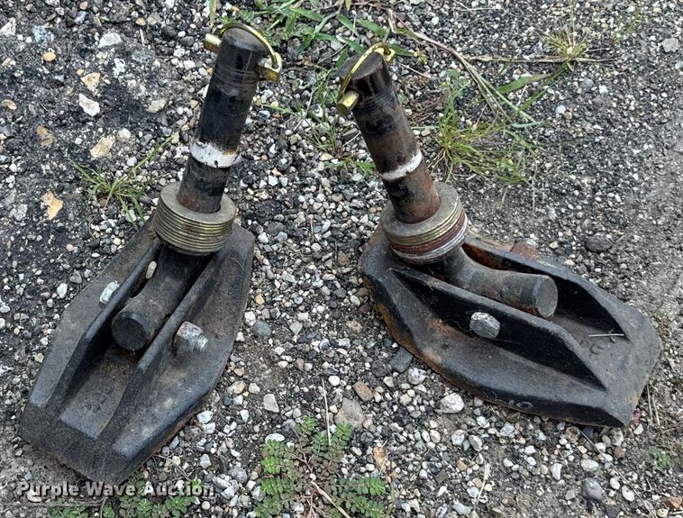 image for item OG9610 1999 Ford  F450 Super Duty XL dump truck