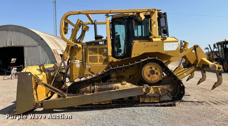 image for item OM9543 2008 Caterpillar D6T XL dozer