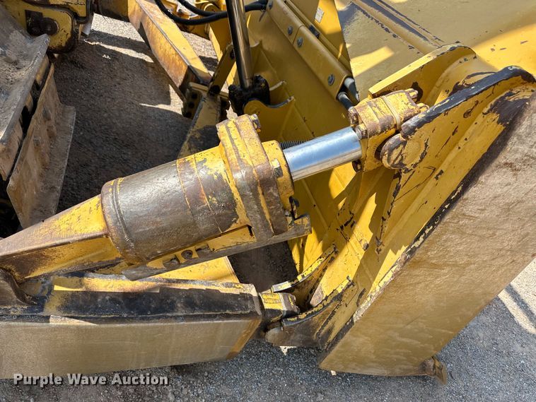 image for item OM9543 2008 Caterpillar D6T XL dozer