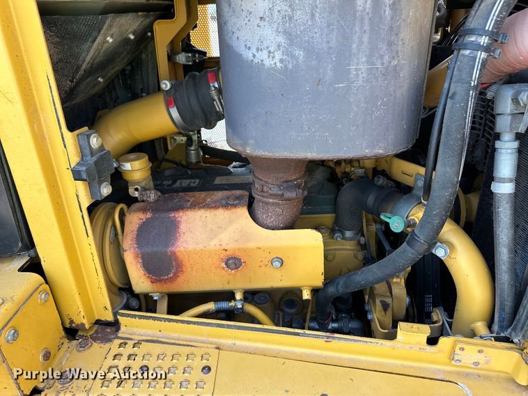 image for item OM9543 2008 Caterpillar D6T XL dozer