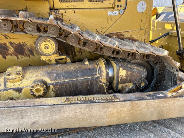 image for item OM9543 2008 Caterpillar D6T XL dozer