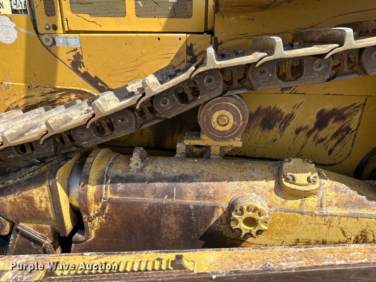 image for item OM9543 2008 Caterpillar D6T XL dozer