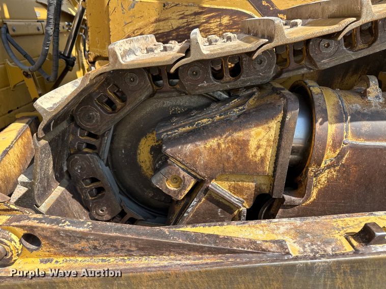 image for item OM9543 2008 Caterpillar D6T XL dozer