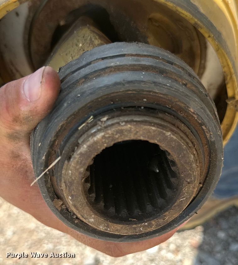 image for item DK6716 John Deere HX20 batwing rotary mower