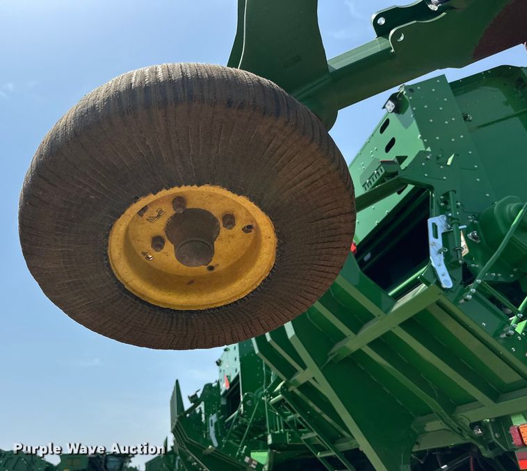 image for item DK6716 John Deere HX20 batwing rotary mower