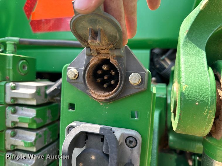 image for item DK6718 2013 John Deere 8335R MFWD tractor