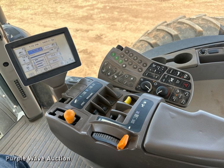 image for item DK6718 2013 John Deere 8335R MFWD tractor