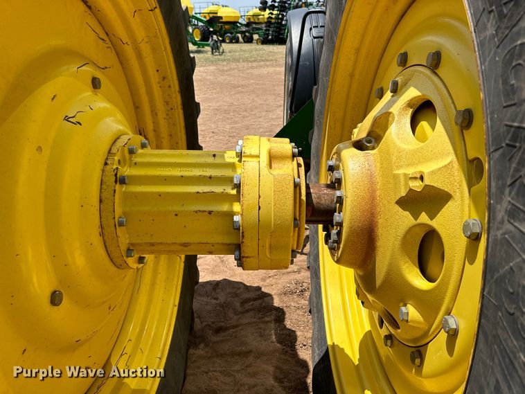 image for item DK6718 2013 John Deere 8335R MFWD tractor