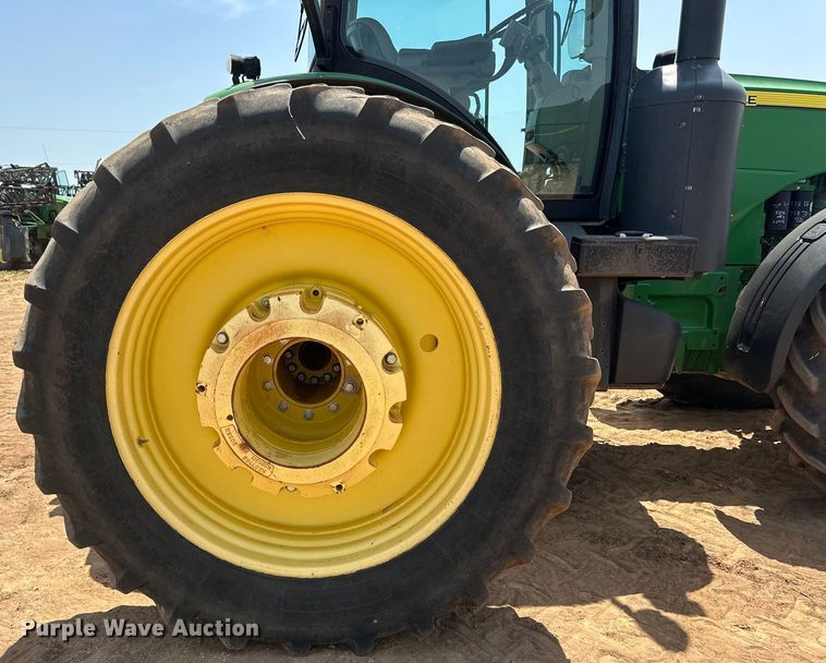 image for item DK6718 2013 John Deere 8335R MFWD tractor