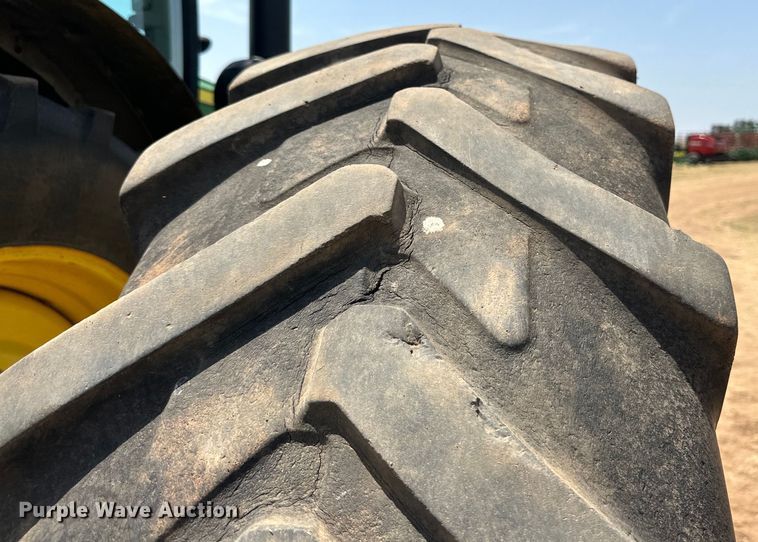 image for item DK6718 2013 John Deere 8335R MFWD tractor