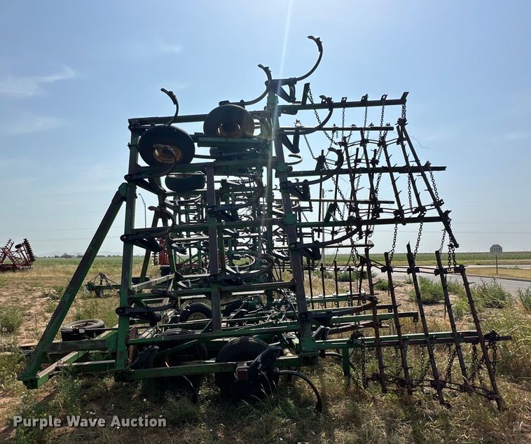 image for item DK6721 John Deere chisel