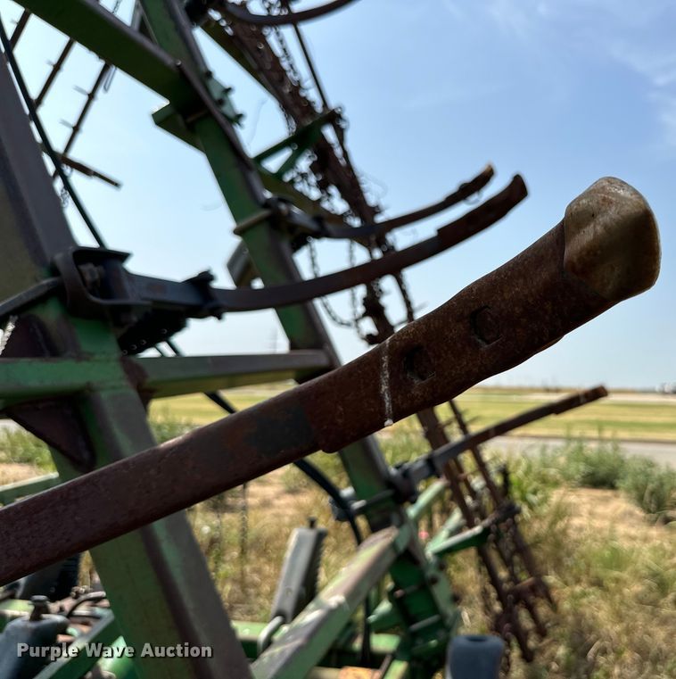 image for item DK6721 John Deere chisel