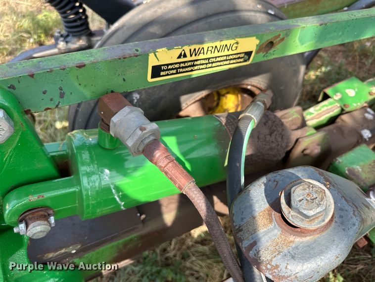 image for item DK6721 John Deere chisel