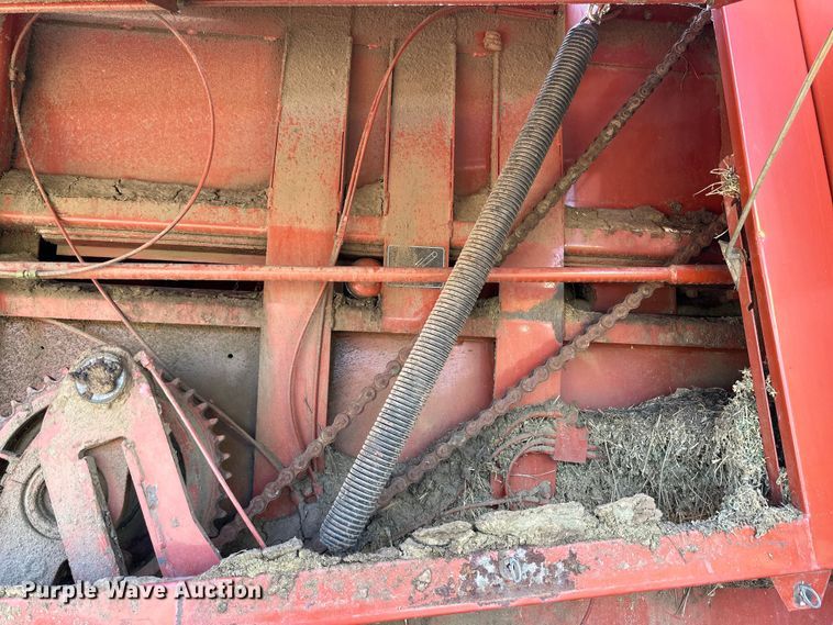 image for item DK6722 Hesston 4910 large square baler