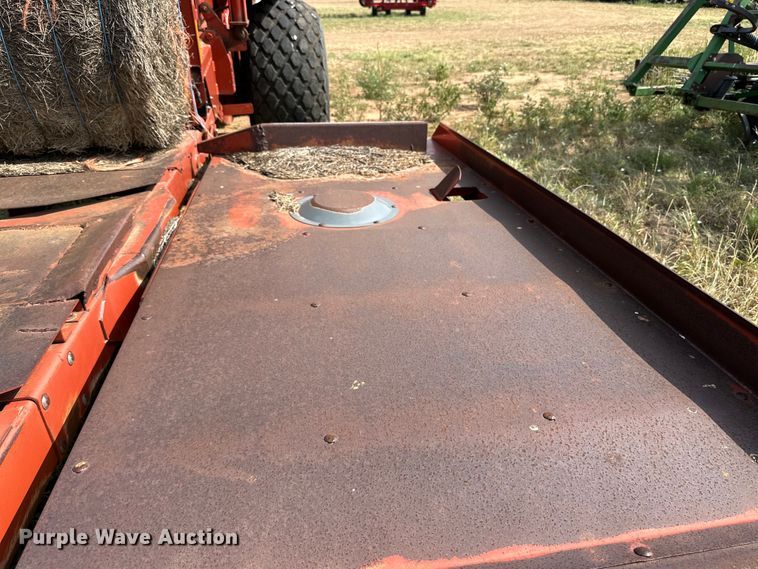 image for item DK6722 Hesston 4910 large square baler