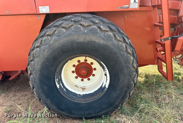 image for item DK6722 Hesston 4910 large square baler