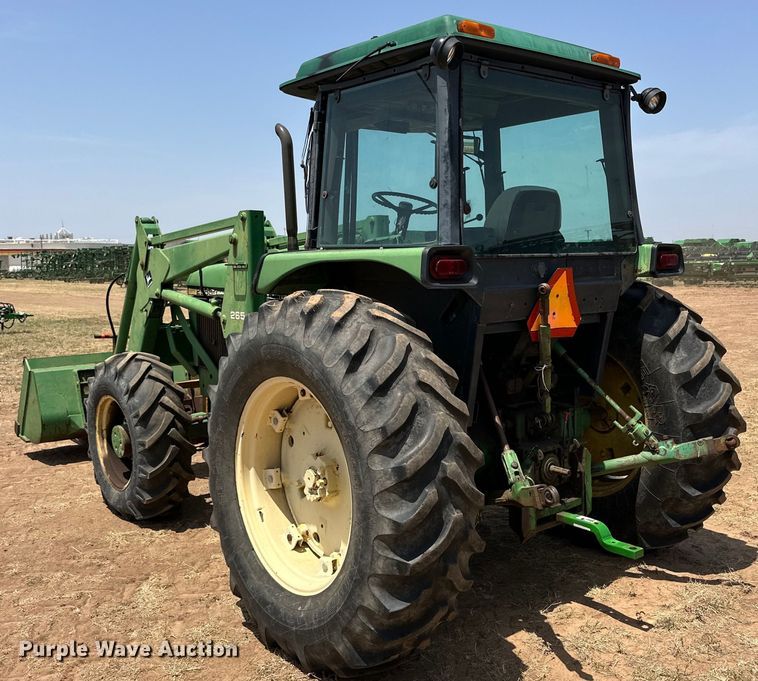 image for item DK6723 1988 John Deere 2955 MFWD tractor