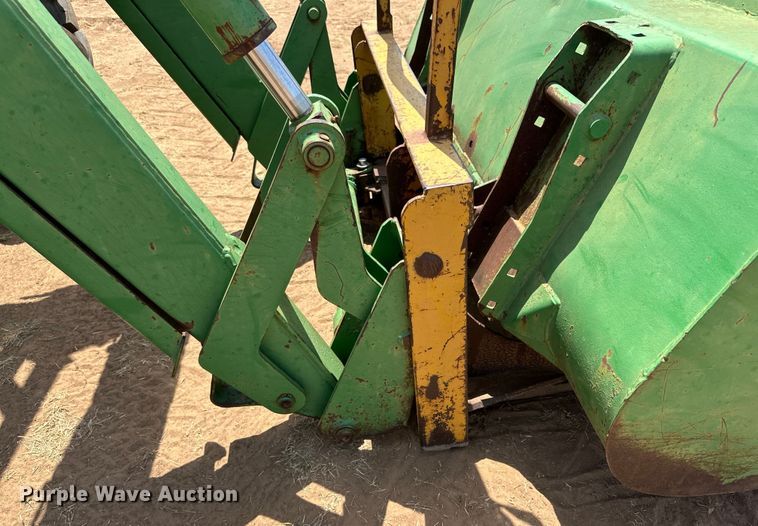 image for item DK6723 1988 John Deere 2955 MFWD tractor