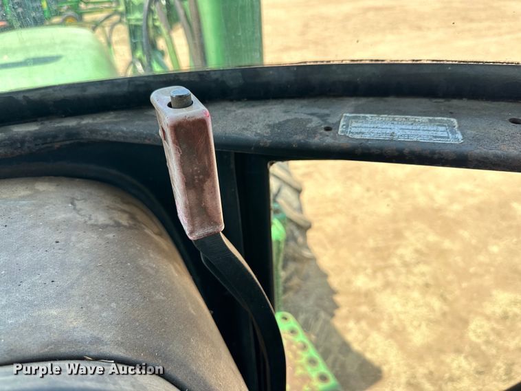 image for item DK6723 1988 John Deere 2955 MFWD tractor