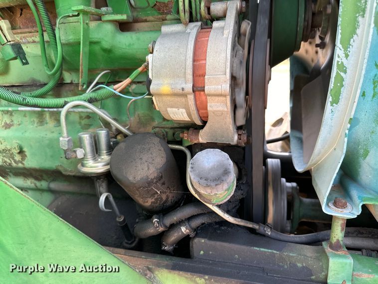 image for item DK6723 1988 John Deere 2955 MFWD tractor