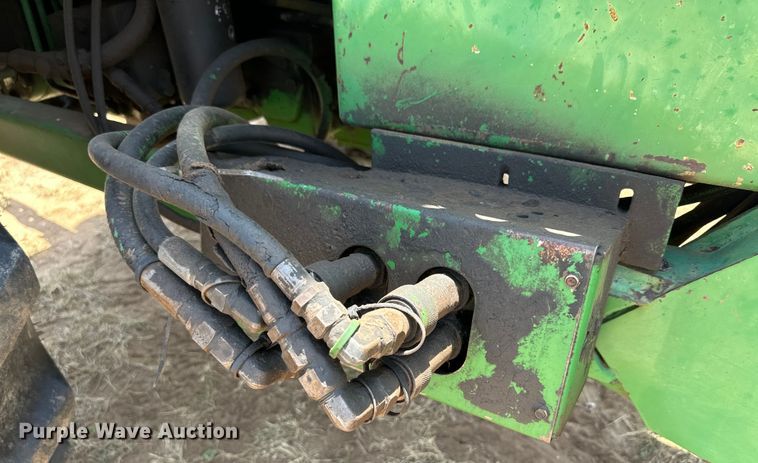 image for item DK6723 1988 John Deere 2955 MFWD tractor