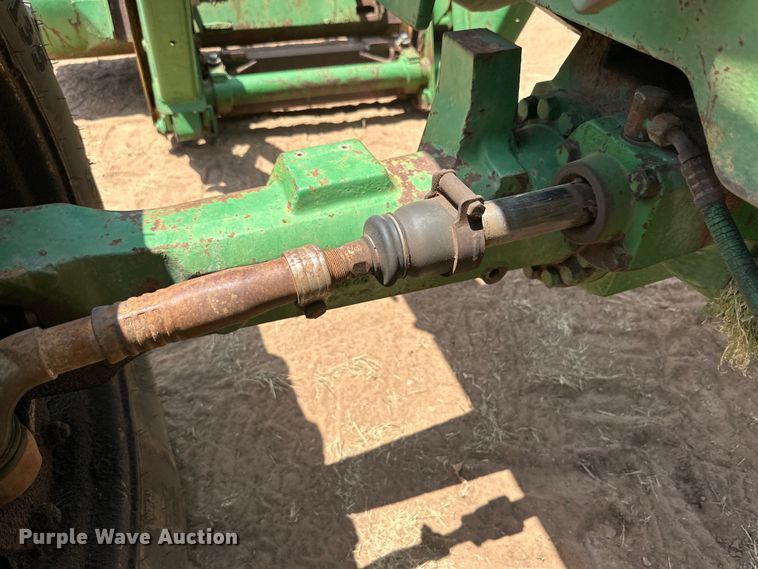 image for item DK6723 1988 John Deere 2955 MFWD tractor